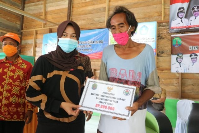 Bupati Nunukan Hj. Asmin Laura Hafid