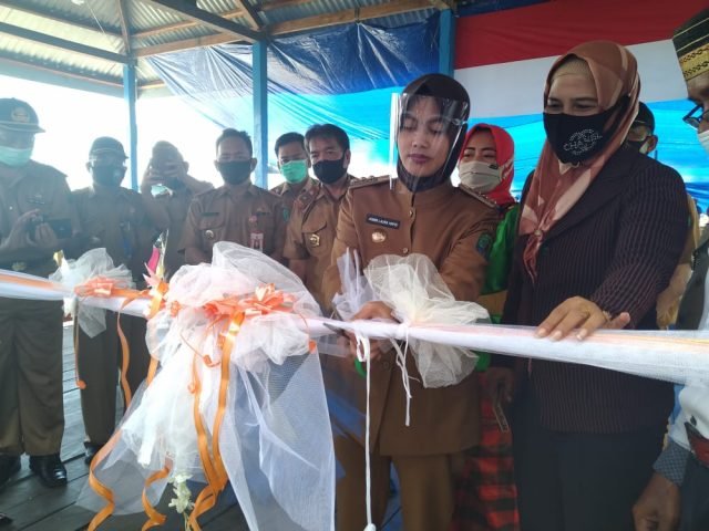 Bupati Nunukan Hj. Asmin Laura Hafid