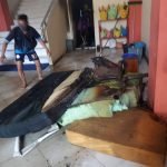 Evakuasi barang saat kebakaran