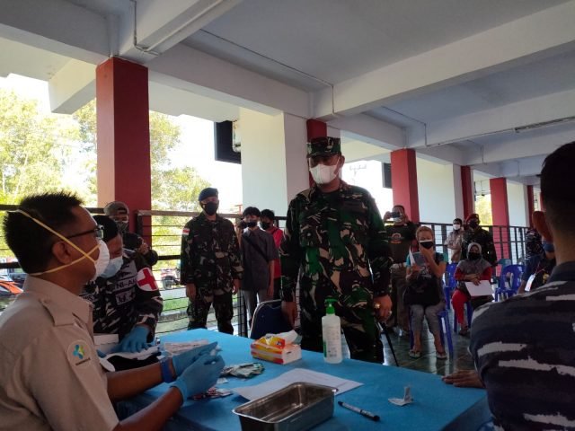 Komandan Lantamal XIII Tarakan Laksma TNI Edi Krisna Mukti