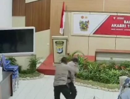 Kapolres Nunukan pukul anggota