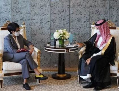 umrah Menteri Luar Negeri Retno Marsudi