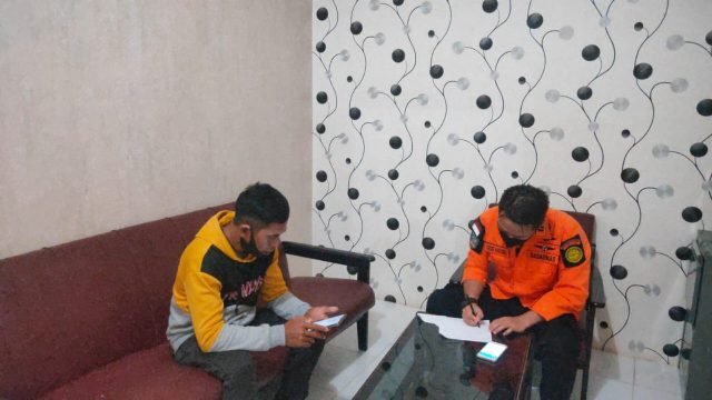 Kerabat korban melapor