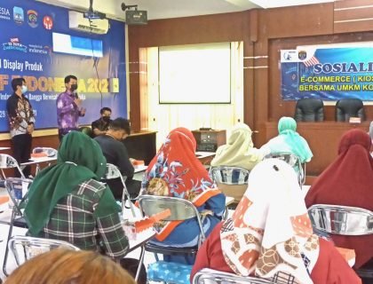 Pemaparan tentang E-Commerce