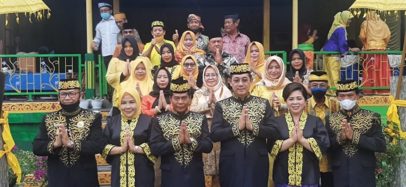 Lembaga Adat Kesultanan Bulungan