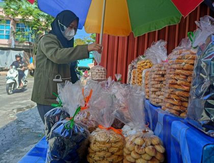 KUE KERING