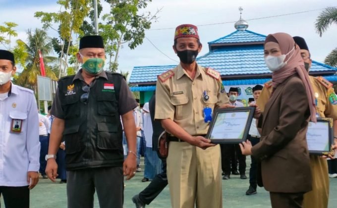 Bupati Nunukan Hj. Asmin Laura Hafid