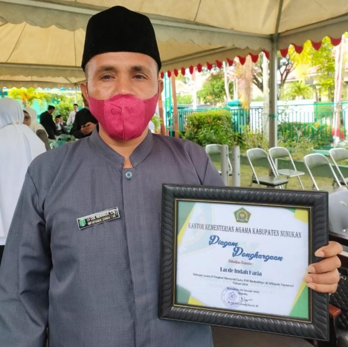 Juara II tingkat Nasional guru PAI