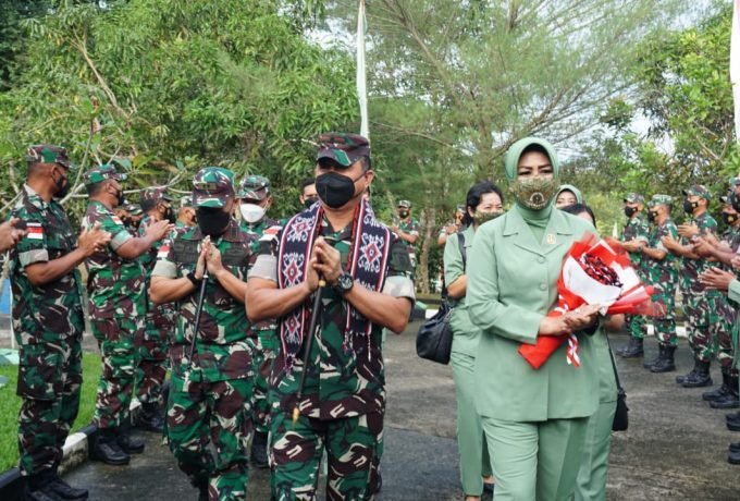 Brigjend TNI Rifki, SE, MM Brigjend TNI Rifki, SE, MM