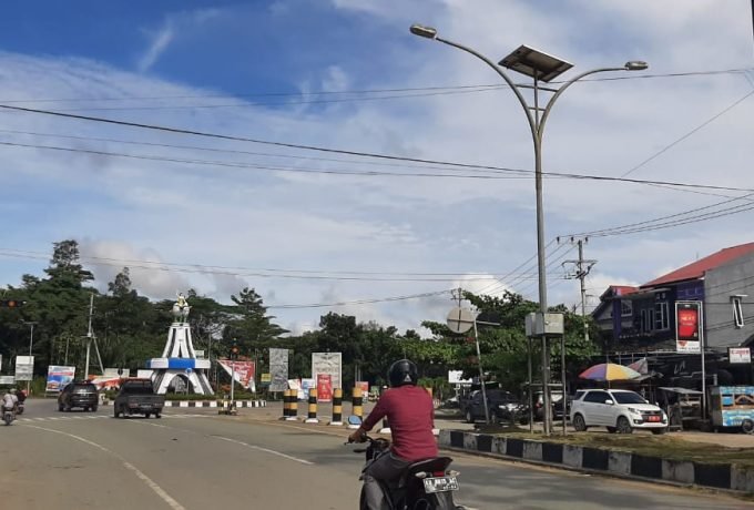 Tugu Telur Pecah Tugu Telur Pecah