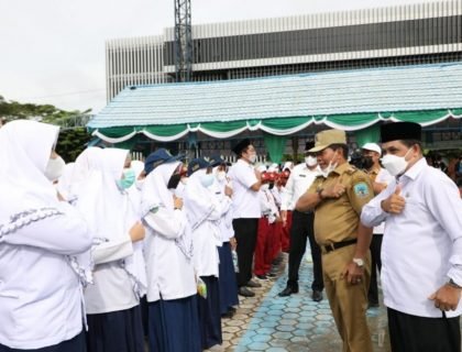 Gubernur Kalimantan Utara (Kaltara) Zainal A. Paliwang