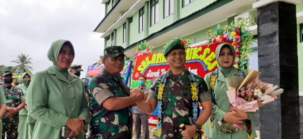 Brigjen TNI Suratno bersama Brigjen TNI Rifki