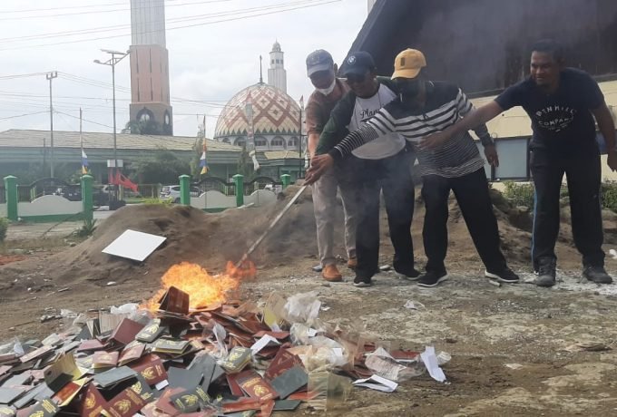 Buku nikah kedaluwarsa