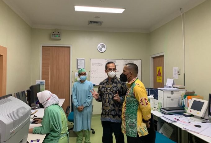 Bupati Bulungan Syarwani Bupati Bulungan Syarwani