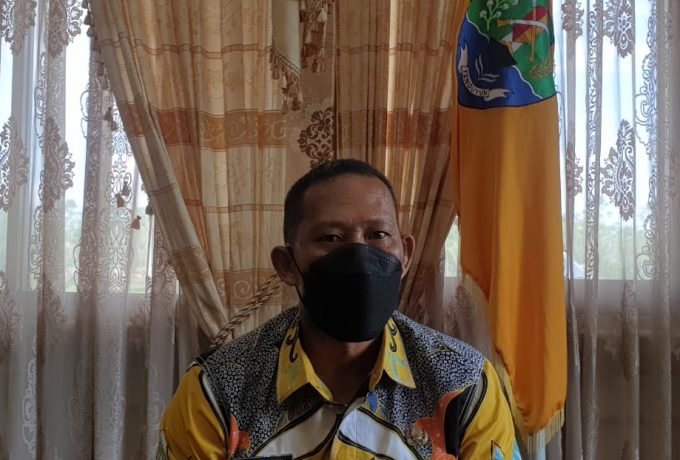 Bupati Bulungan Syarwani Bupati Bulungan Syarwani