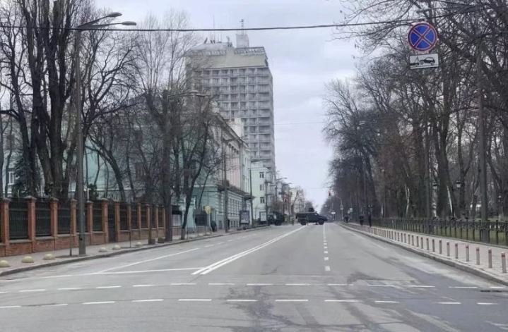 infrastruktur militer di Ukraina