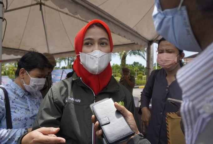 Bupati Nunukan Hj. Asmin Laura Hafid Bupati Nunukan Hj. Asmin Laura Hafid