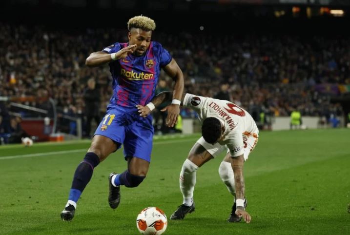 Aksi pemain Barcelona, Adama Traore