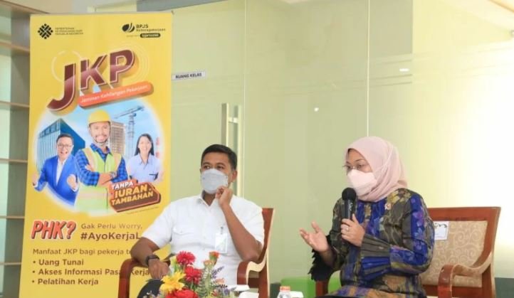 Menaker Ida Fauziyah