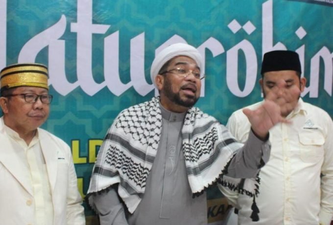 Ketua Umum Bakomubin Dr. H.  Ali Mochtar Ngabalin