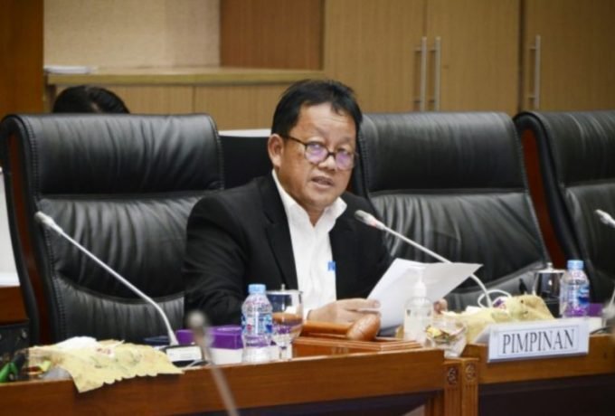 Ketua Komisi VII DPR RI Sugeng Suparwoto