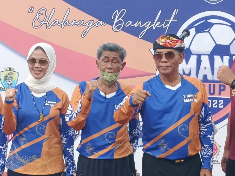 Gubenur Zainal Arifin Paliwang