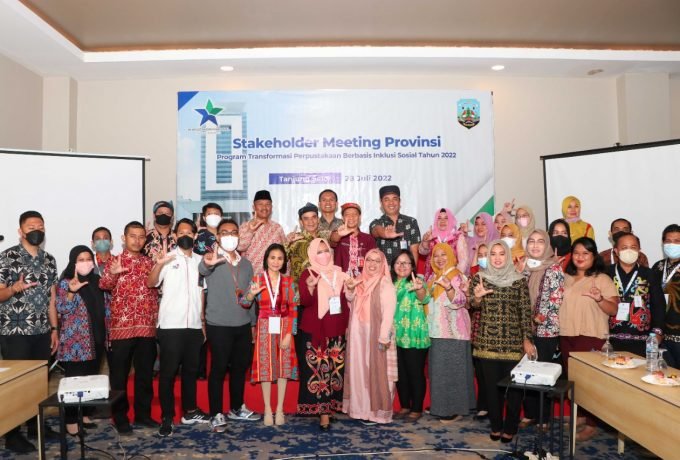 LITERASI INFORMASI : Staf Ahli Gubernur, Syahrullah Mursalin saat membuka stakeholder meeting provinsi program TPBIS di Hotel Luminor, Kamis (28/7). (DKISP Kaltara)