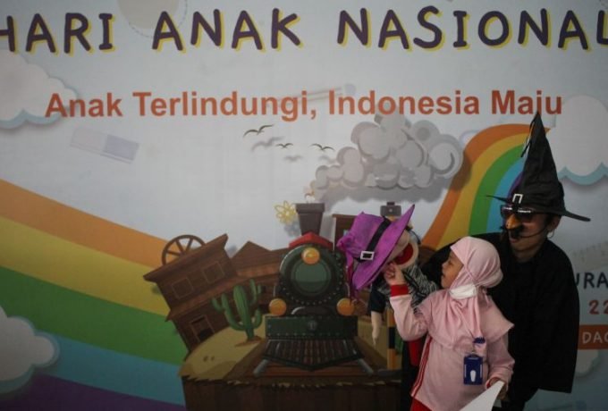 hari-anak-nasional-di-stasiun-gubeng-surabaya-220722-ds-9