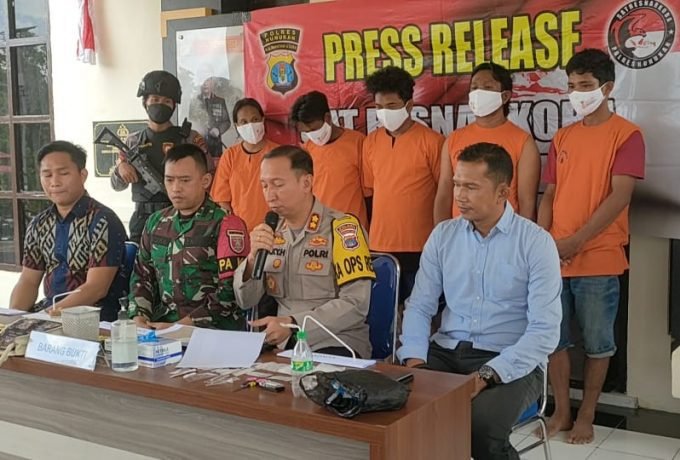 A2EED53F-3255-4F5A-9D1D-BAD400C9F608