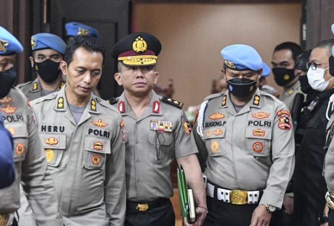 Putri Candrawathi Mantan Kadiv Propam Polri Irjen Ferdy