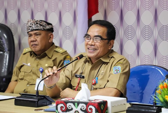 Sekprov Kaltara, Dr H Suriansyah.