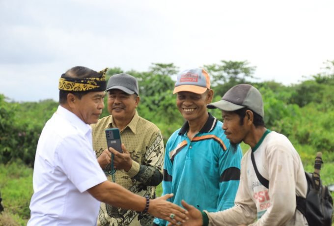 MENINGKAT SIGNIFIKAN : Gubernur Kaltara, Drs H Zainal A Paliwang SH, M.Hum optimis, NTP di Kaltara terus meningkat. (DKISP Kaltara)
