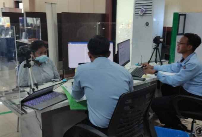 2BD93501-D9C3-4F23-9BBC-3923FB0FF8B5