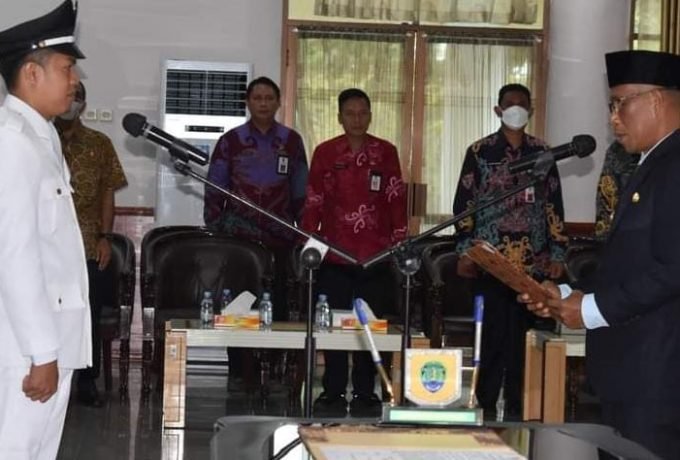 Kepala Desa Sekatak Bengara