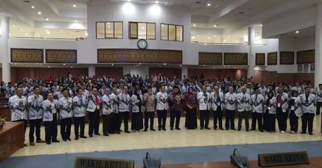 Welcome Party bersama dalam rangka menyambut kedatangan para guru