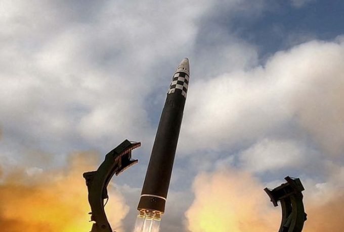 NORTHKOREA-MISSILES Rudal balistik antarbenua