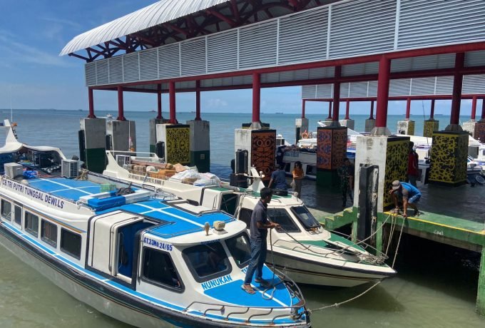 PELABUHAN : Situasi dermaga keberangkatan di Pelabuhan Tengkayu I. (Foto: Endah Agustina/Benuanta)