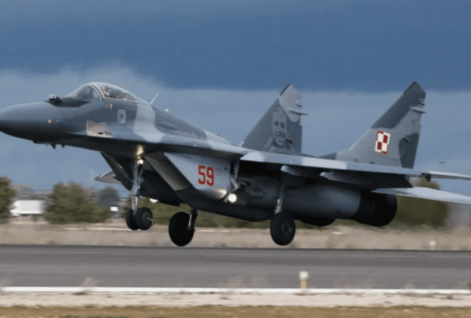 pesawat tempur MiG-29