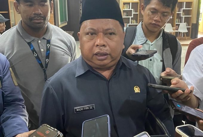 Ketua DPRD Berau, Madri Pani. Ketua DPRD Berau