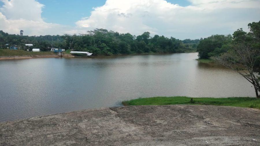 Embung di Sungai Maya