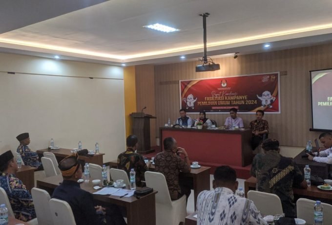 RAPAT: KPU Bulungan saat laksanakan rapat koordinasi terkait fasilitasi kampanye.