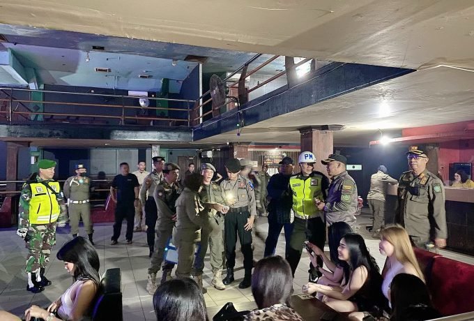 03c725ba-09b2-4b01-88a5-b078f855f624