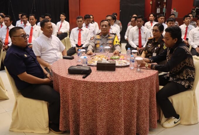 32e607bf-6e18-4cfb-8b59-b37f5efadebe